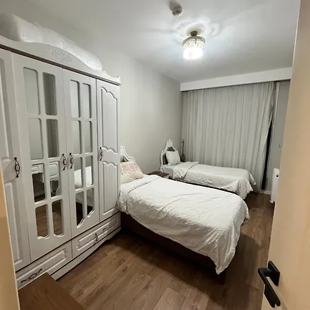 Toya Next Apartment